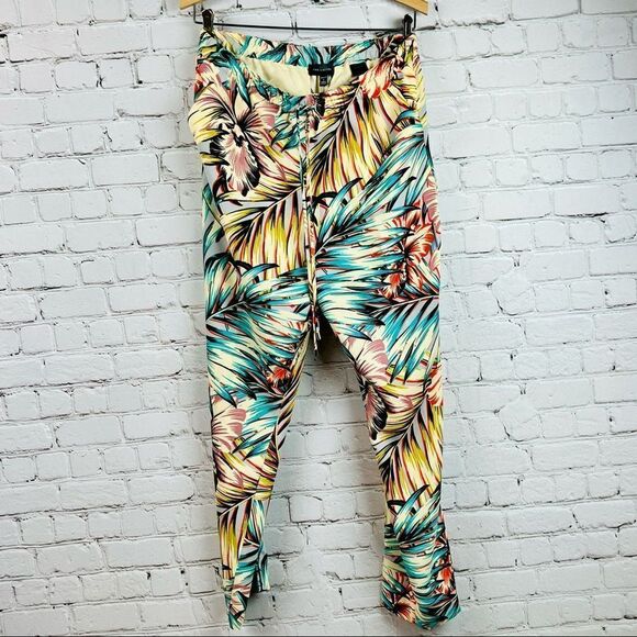 The Limited Tropical Two Piece Pant/Sleeveless Aloha Top Set - Picture 7 of 16